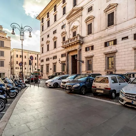 Casa Borghese By Burghesius Feriehus Rom